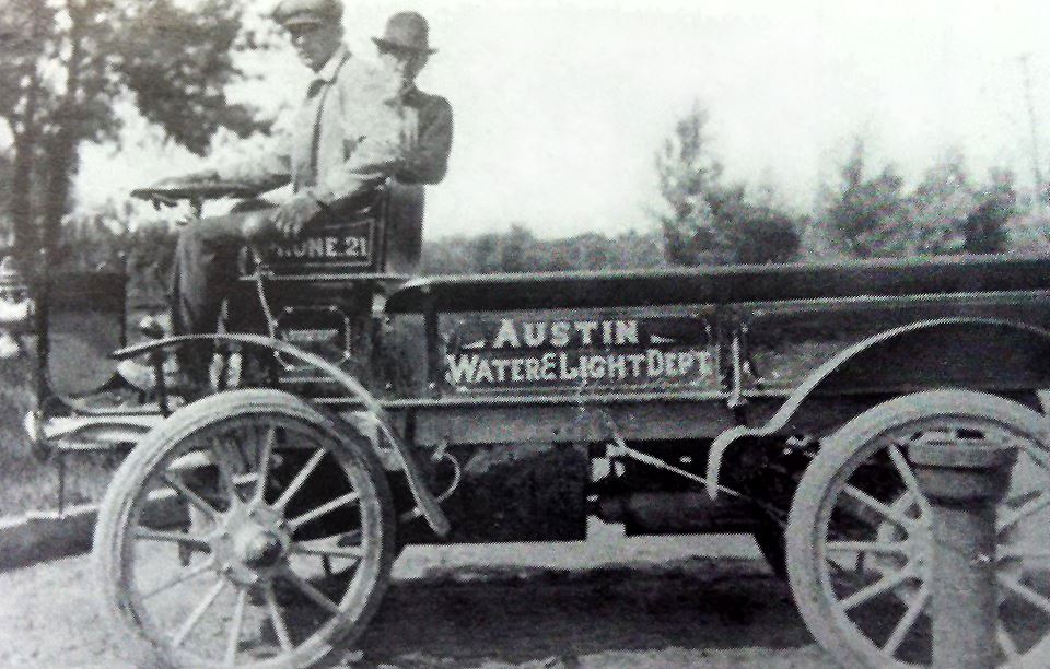 Austin Utilities truck - 1920's