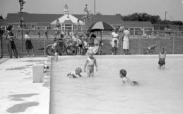 1940's Swimming School Austin, Mn