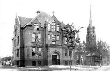 1921 Columbus School