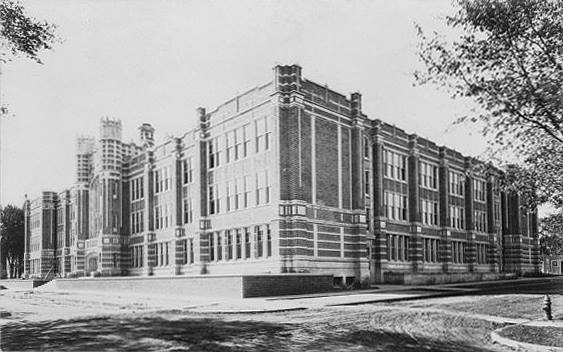 Austin High School - around 1920 (looking towards the NE corner)